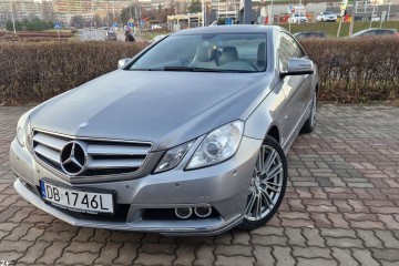 Wzorowy E 200 Coupe - 118 Tkm - Bezwypadkowy !!!