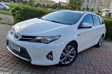1,8 Hybrid - Executive - Navi - Kamera - Zarejestrowana !!!