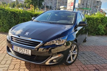 SW • Allure • 1.2 • PureTech • 130 KM • 2016 • Bezwypadkowy