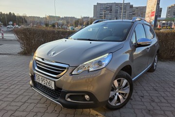 • Automat • 110KM • Allure • Bezwypadkowy • Parktronic